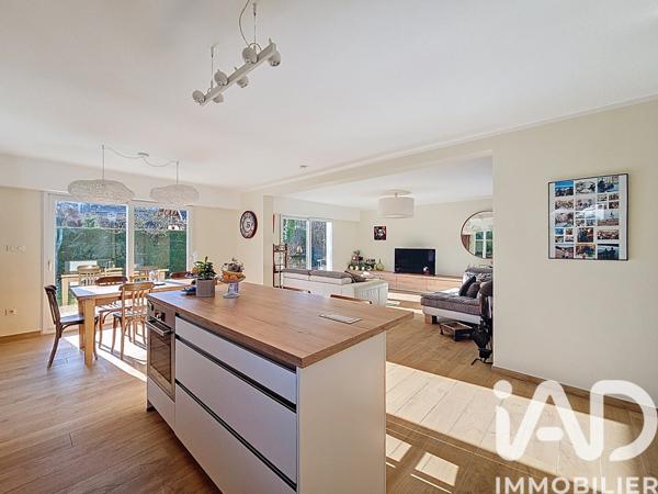 Maison à vendre 6 pièces 171 m² La Roche-sur-Foron