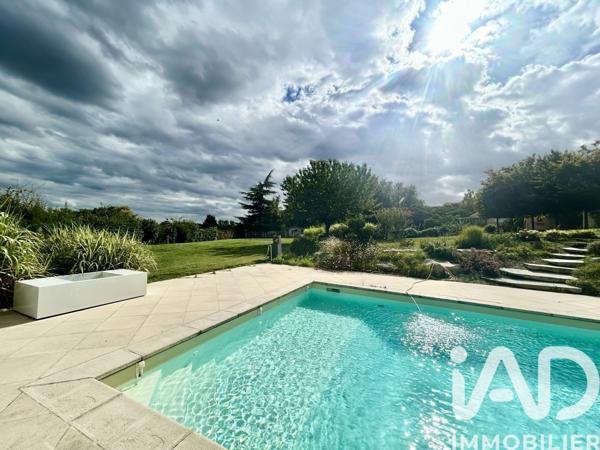 Maison à vendre 10 pièces 360 m² Beaugency