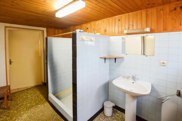 Maison de 115 m2 PARAY LE MONIAL avec 690 m2 de terrain.