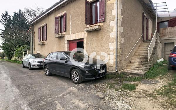 Maison à louer    6 pièces •  Château-l'Évêque