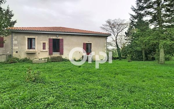 Maison à louer    6 pièces •  Château-l'Évêque