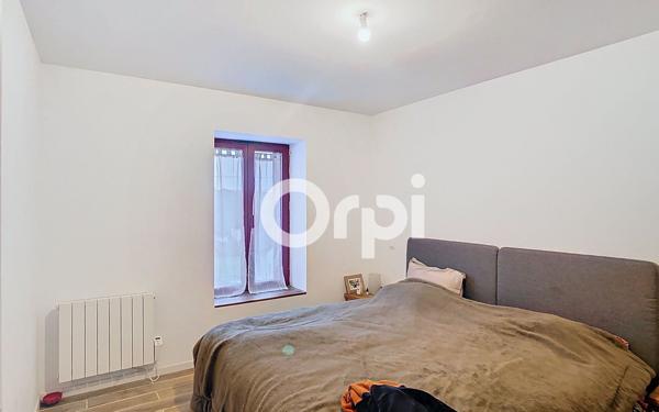 Maison à louer    6 pièces •  Château-l'Évêque