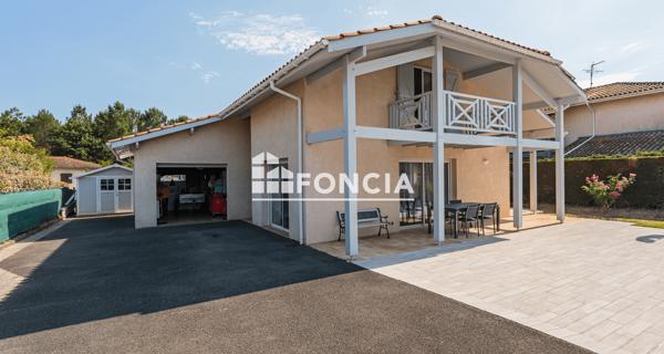 À vendre Maison 5 pièces 140 m² - Angresse 40150