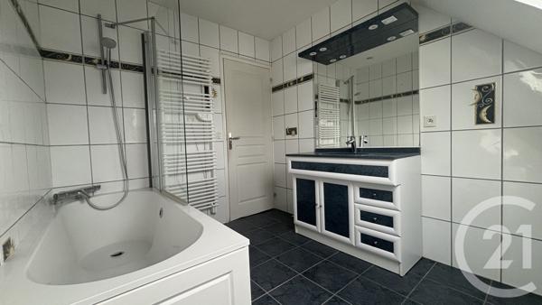 Appartement T5 à vendre  4 pièces - 69,20 m2 LANESTER - 56