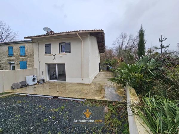 Vente Maison 3 pièces 94 m2 à Courçon