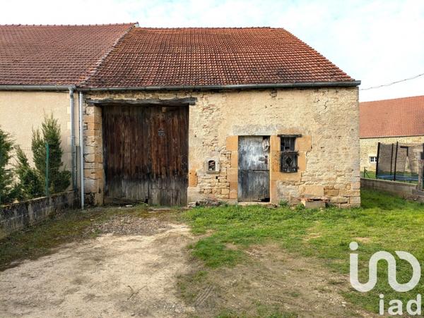 Maison 2 pièces de 48 m² à Saints-Geosmes (52200)