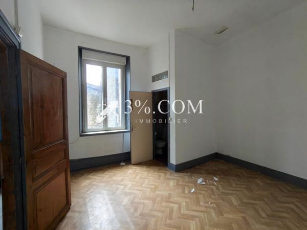 Immeuble 355 m² 2 etage(s)