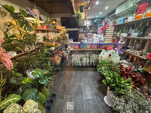 À vendre - Fonds de commerce Fleuriste - Cagnes-sur-Mer Centre