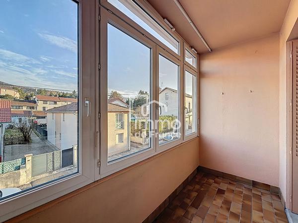 Appartement Oyonnax 3 pièce(s) 72 m2