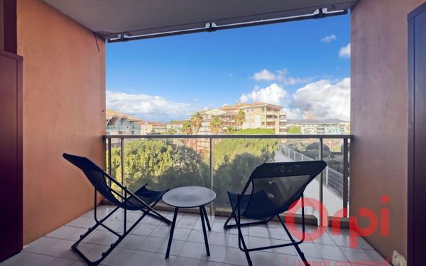 Appartement à vendre    1 pièce • 26 m2 Fréjus