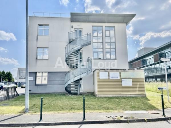 Bureaux à vendre à Loos parkings disponibles et accès rapide à Lille