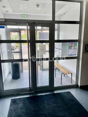 Bureaux à vendre à Loos parkings disponibles et accès rapide à Lille