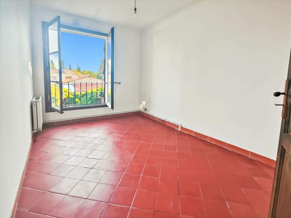 Maison de caractère à rénover - Marignane