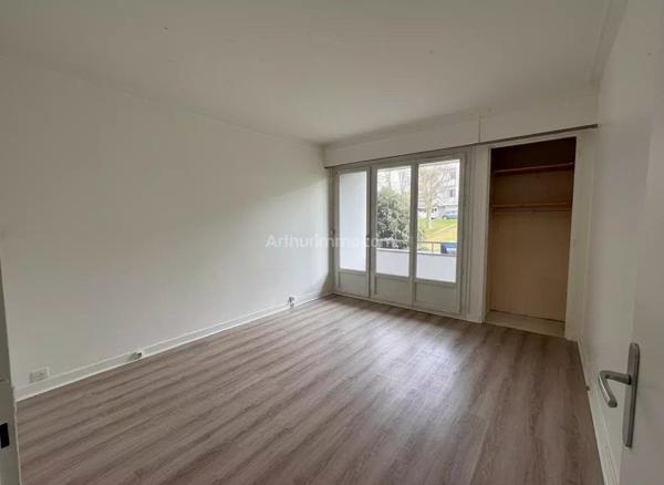 Vente Appartement 3 pièces 65 m2 à Saint-Fargeau-Ponthierry