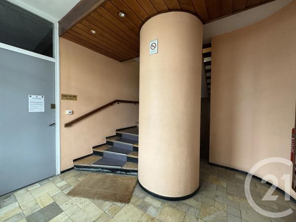 Appartement F3 Bis à vendre  4 pièces - 80 m 2   ST QUENTIN  - 02
