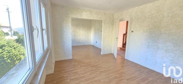 Maison traditionnelle 5 pièces de 84 m² à Moyeuvre-Grande (57250)