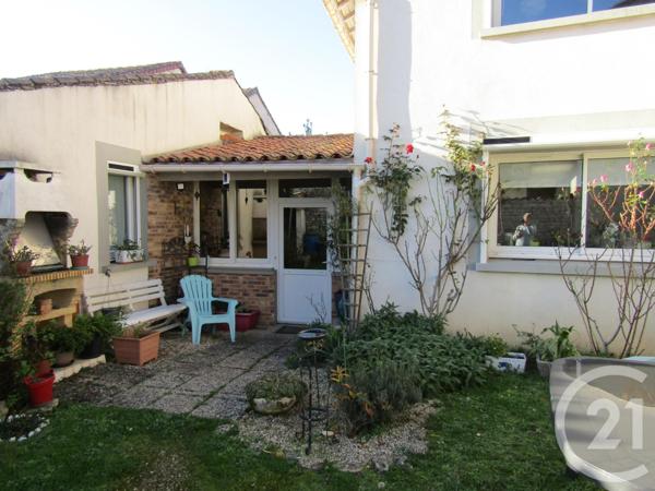 Maison à vendre  4 pièces - 109 m2 SAUZE VAUSSAIS - 79
