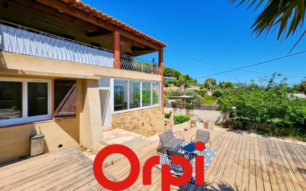 Appartement à vendre    4 pièces • 96,31 m2 Bandol