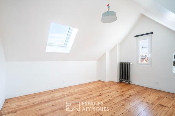 Meulière de caractère avec jardin et terrasse