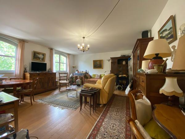A VENDRE grand 2P 62m2 HESPERIDES DU ROY RENE /Aix en Provence