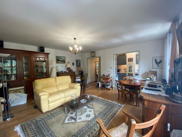 A VENDRE grand 2P 62m2 HESPERIDES DU ROY RENE /Aix en Provence
