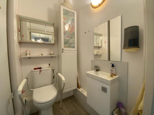 A VENDRE grand 2P 62m2 HESPERIDES DU ROY RENE /Aix en Provence