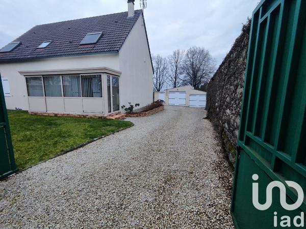 Maison 8 pièces de 175 m² à Châlons-en-Champagne (51000)