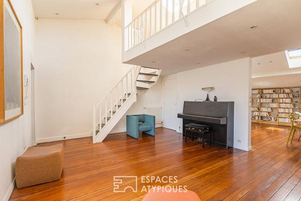 Appartement de charme type loft à deux pas de Pey-Berland