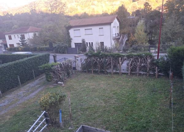 Charmante maison à rénover de 77 m2 au cœur de Sarrancolin avec grand jardin