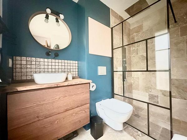 Bastide rénovée dans domaine privé avec piscine et tennis