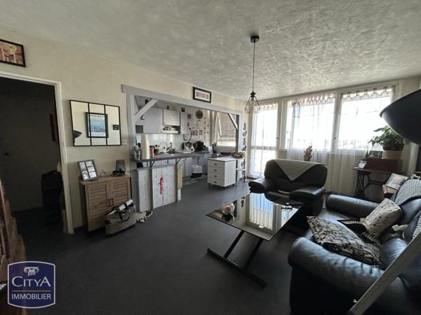 Appartement à vendre 4 pièces 74.37m² Poitiers (86000)