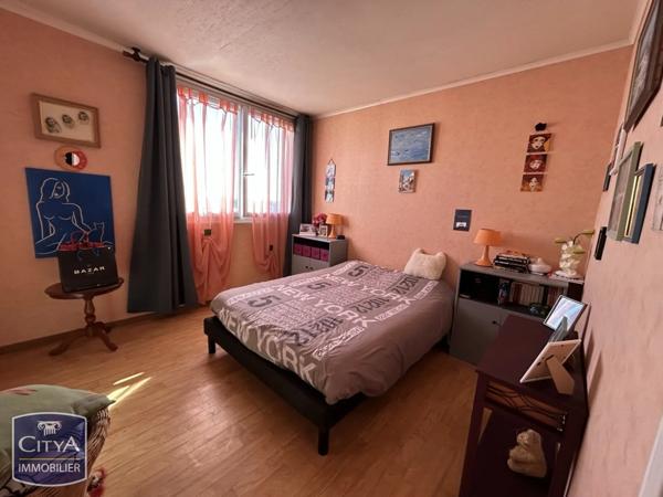 Appartement à vendre 4 pièces 74.37m² Poitiers (86000)