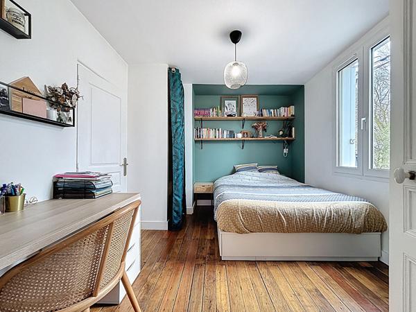 QUARTIER PAUL BERT - TOURS - Maison rénovée 5 pièces 68 m2 avec 2 chambres, jardinet et terrasse