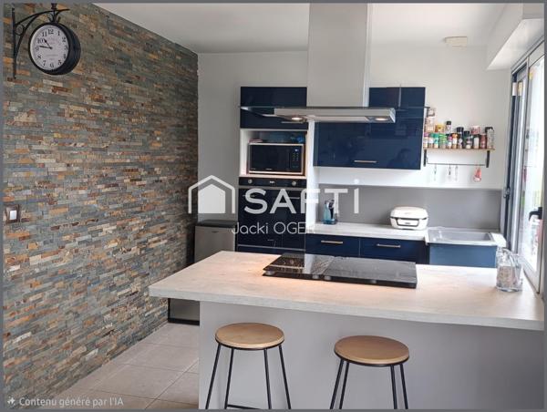 Cinq-Mars- la-Pile :  Cette charmante maison de 2016 sous décennale de plain-pied