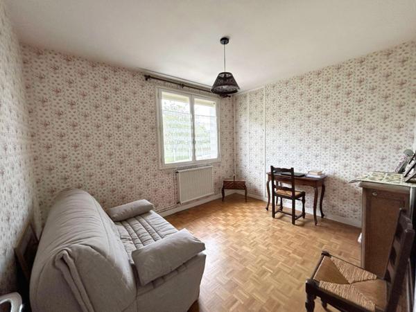 À vendre - Maison individuelle, 3 pièces située à Luçay-le-Mâle (36360)