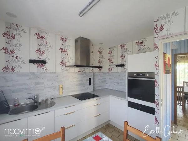 MAISON 4 CHAMBRES - NUEIL-SUR-LAYON