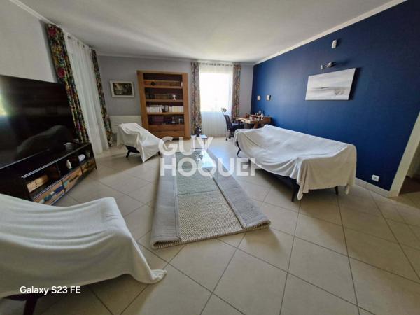 Maison à vendre de 4 pièces de 190 m² sur un terrain de 1525 m2