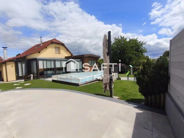 Maison familiale proche frontière suisse