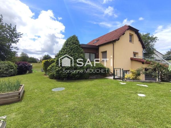 Maison familiale proche frontière suisse