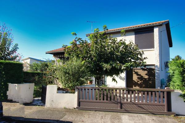 Maison à vendre 8 pièces LE PASSAGE (47)