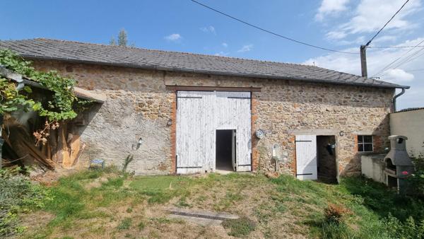 Maison 147 m² Mayet de Montagne avec grange 150 m²