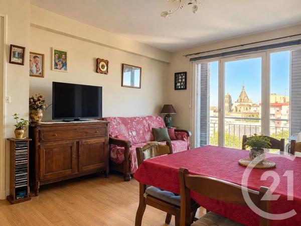 Appartement T3 à vendre  3 pièces - 62,88 m 2   DREUX  - 28