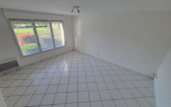 Appartement à louer    2 pièces •  Sully-sur-Loire