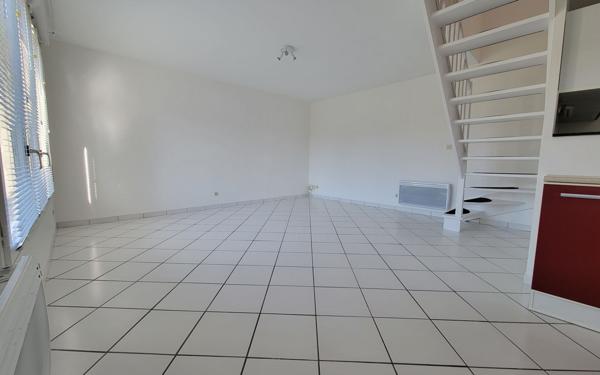 Appartement à louer    2 pièces •  Sully-sur-Loire