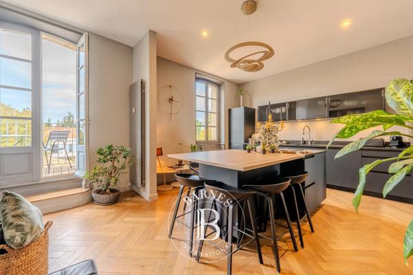 Aix-en-Provence, Appartement 2 Chambres -  158 m² à vendre