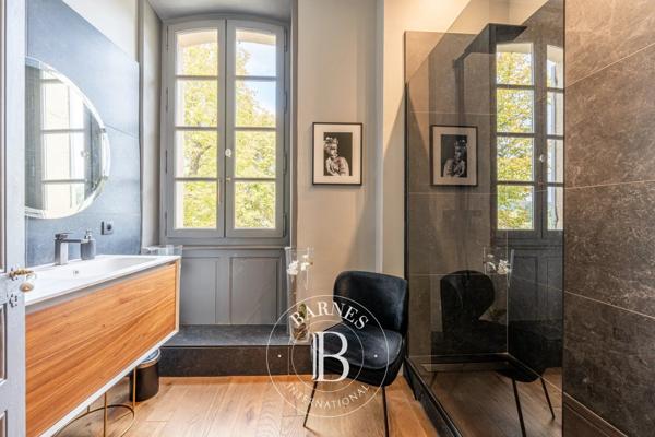 Aix-en-Provence, Appartement 2 Chambres -  158 m² à vendre