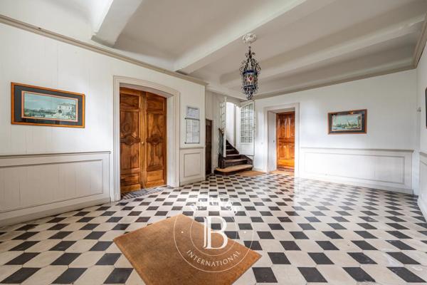 Aix-en-Provence, Appartement 2 Chambres -  158 m² à vendre