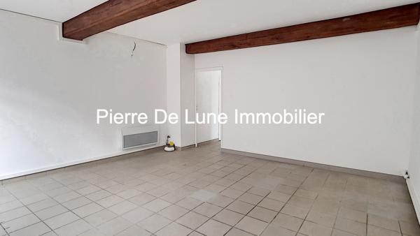 Bureau À vendre 180 m²