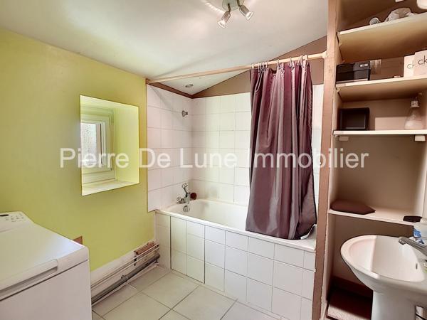 Bureau À vendre 180 m²