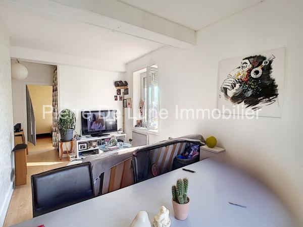 Bureau À vendre 180 m²